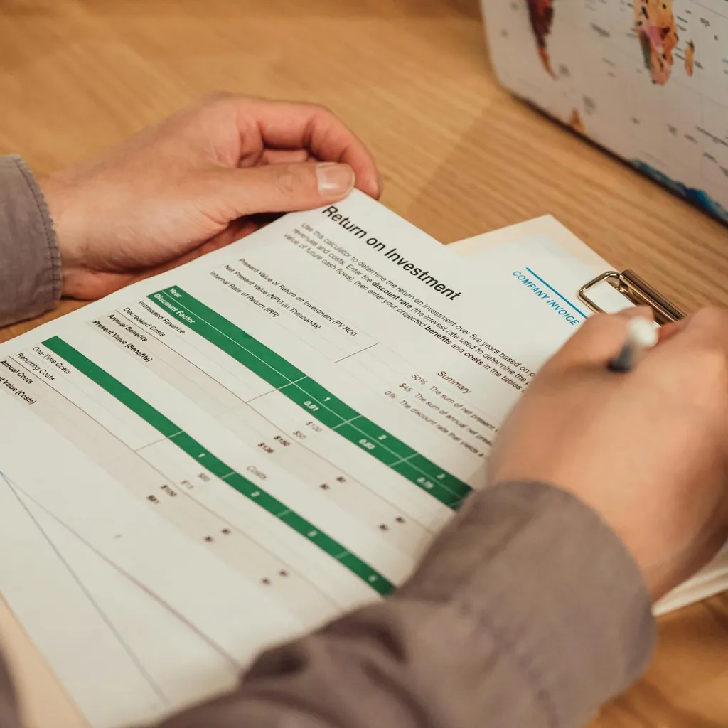 Compare SAFE and Convertible Note terms for seed rounds
